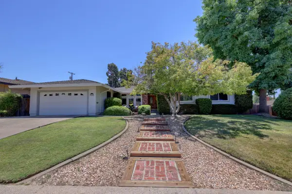 8242 Treecrest Avenue, Fair Oaks, CA 95628