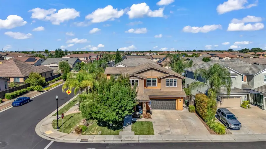 9910 Penela Way, Elk Grove, CA 95757 - #2