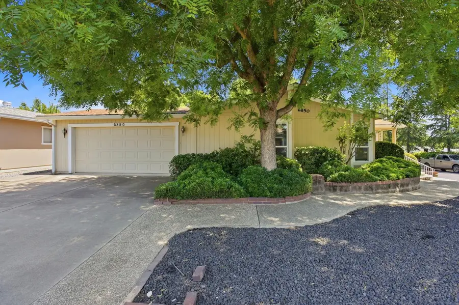 6850 Hidden Brook Lane, Citrus Heights, CA 95621 - #3