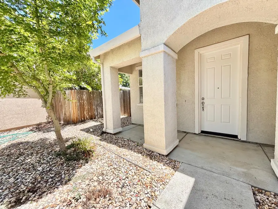 3115 Hawaii Court, West Sacramento, CA 95691 - #2