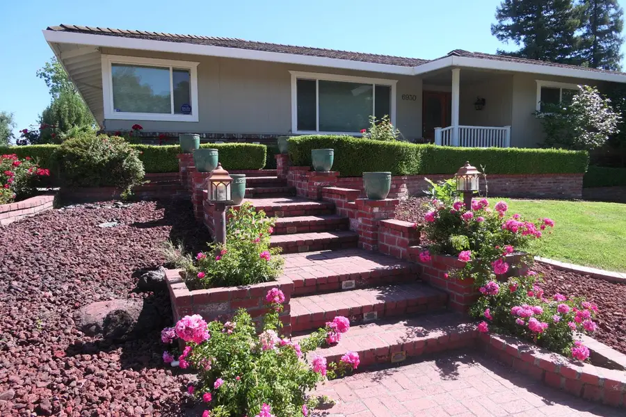 6930 Lisa Marie Way, Carmichael, CA 95608 - #2