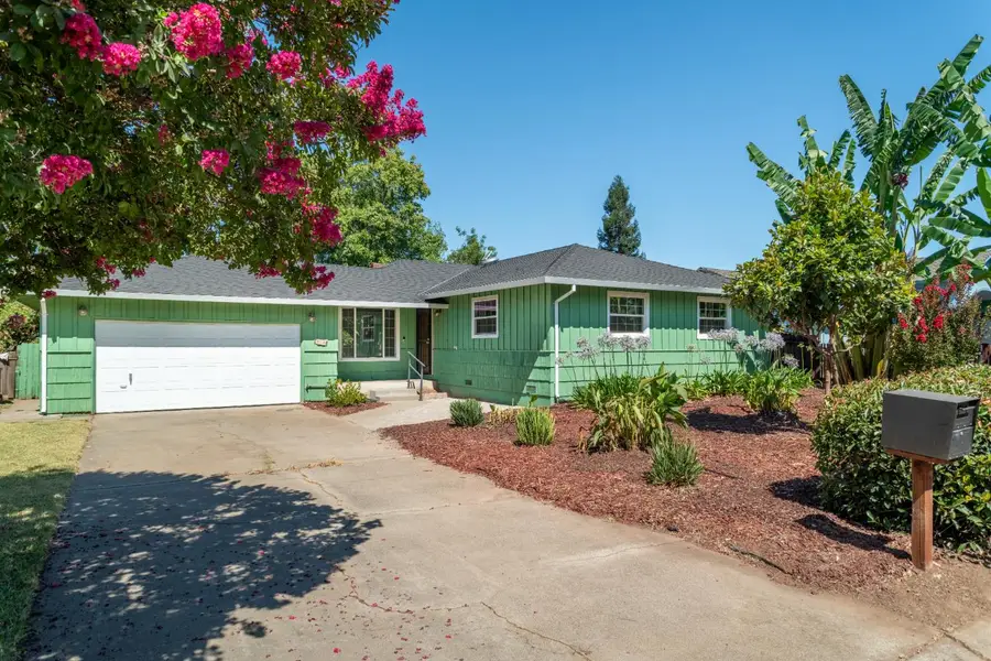 3813 Horton Lane, Carmichael, CA 95608 - #2