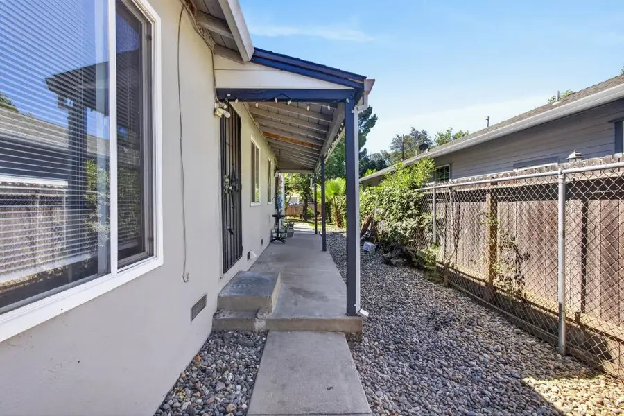 3732 6th Ave, Sacramento, CA 95817 - #2