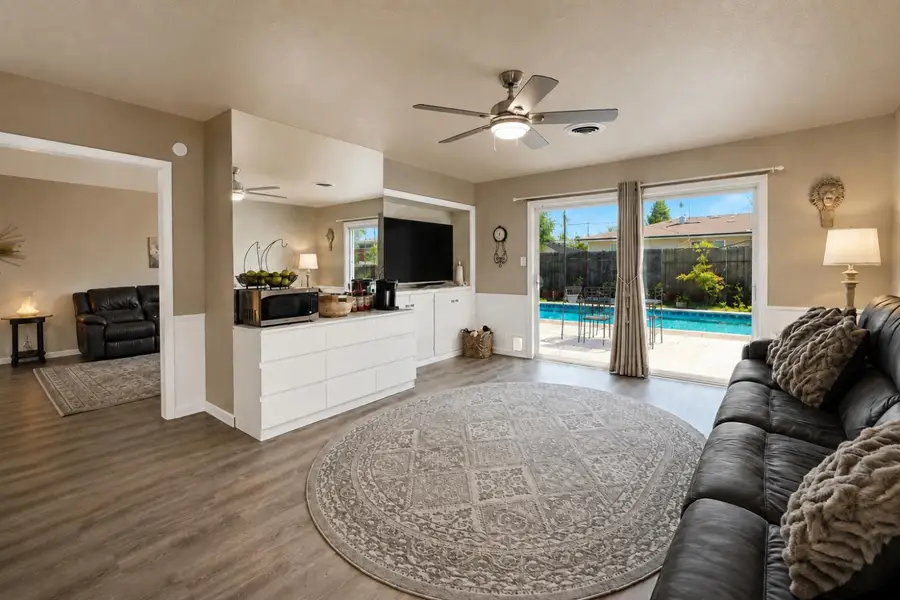 6713 Shalimar Way, Citrus Heights, CA 95621 - #3