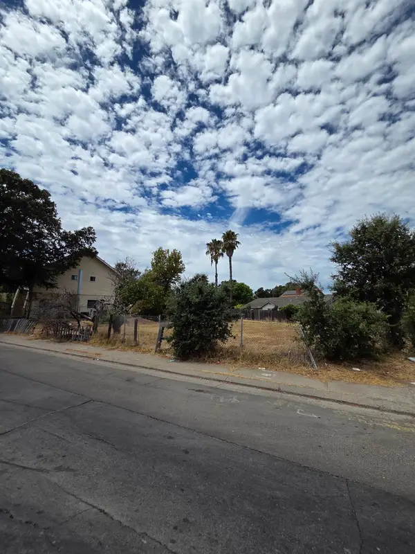 1507 El Monte Ave, Sacramento, CA 95815
