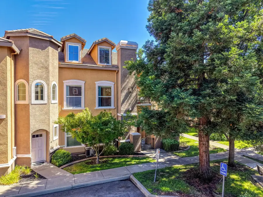 616 Vessona, Folsom, CA 95630 - #2