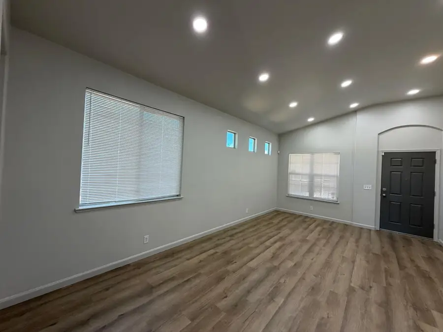 8413 SW Newby Way, Elk Grove, CA 95624 - #3