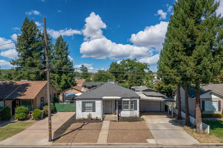 382 E Lambuth Avenue, Oakdale, CA 95361 - #2