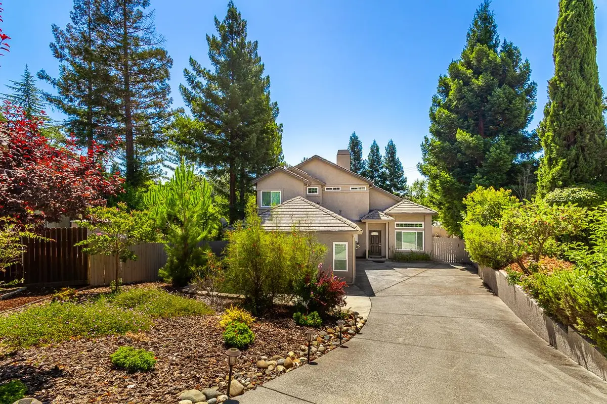 1055 Fox Run Court, Auburn, CA 95603 - #1