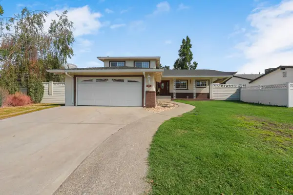 924 Alpine Avenue, Manteca, CA 95336