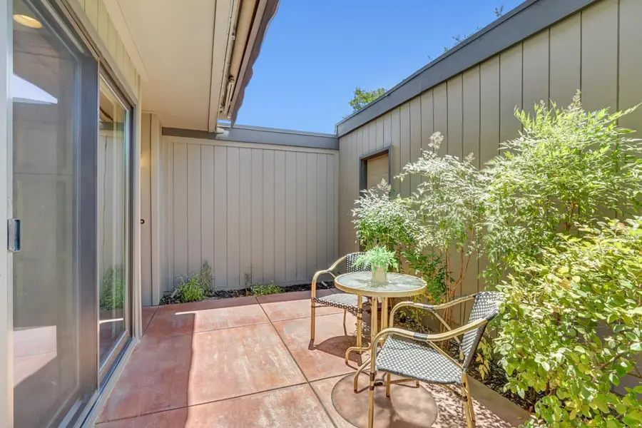 8827 Bluff Lane, Fair Oaks, CA 95628 - #3