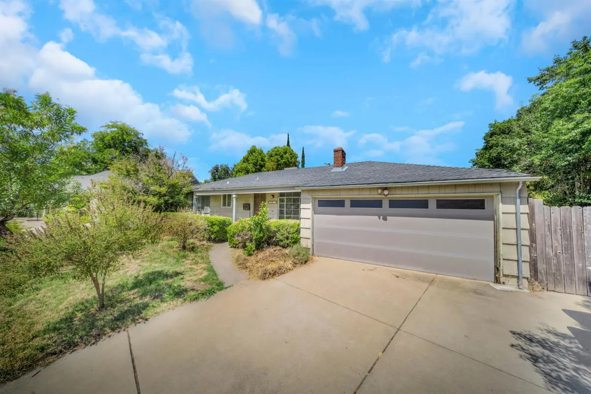 3613 Woodcrest Road, Sacramento, CA 95821 - #1