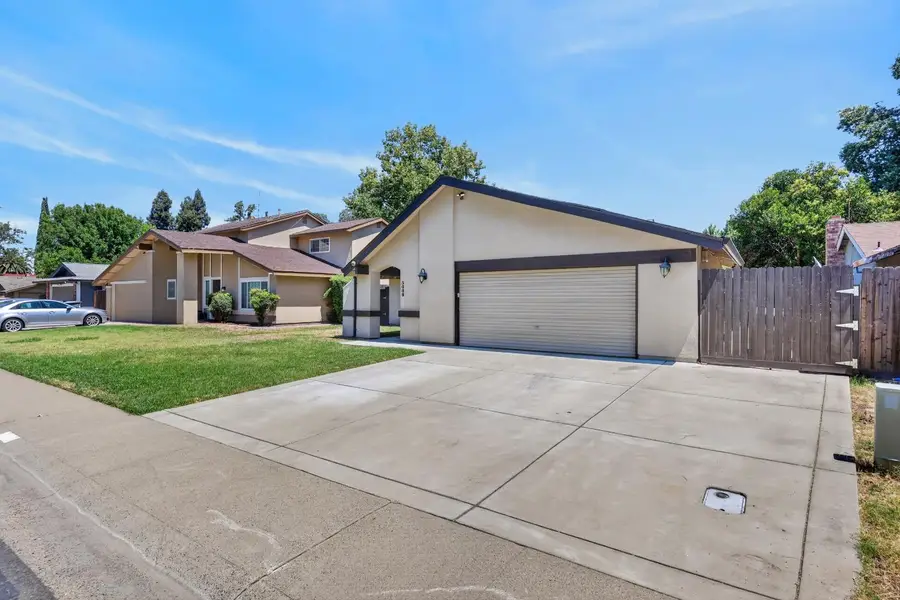 3009 Nikol Street, Sacramento, CA 95826 - #3