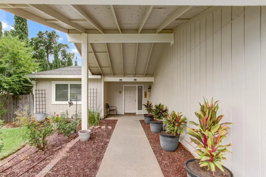 8029 Cornerstone Way, Citrus Heights, CA 95621 - #3