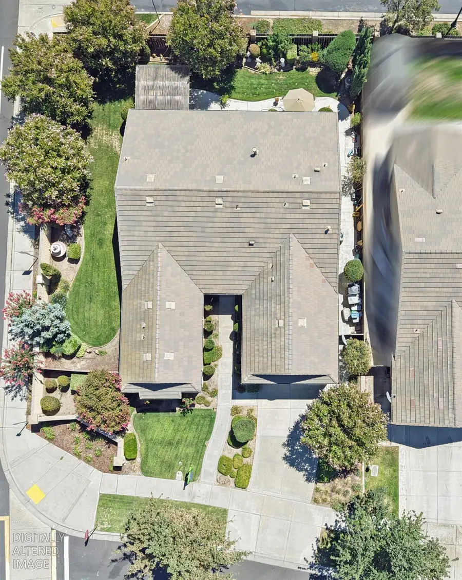 2000 Thomas Taylor Drive, Hughson, CA 95326 - #2
