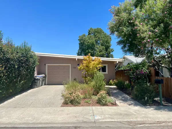 726 Borchard Court, Woodland, CA 95695