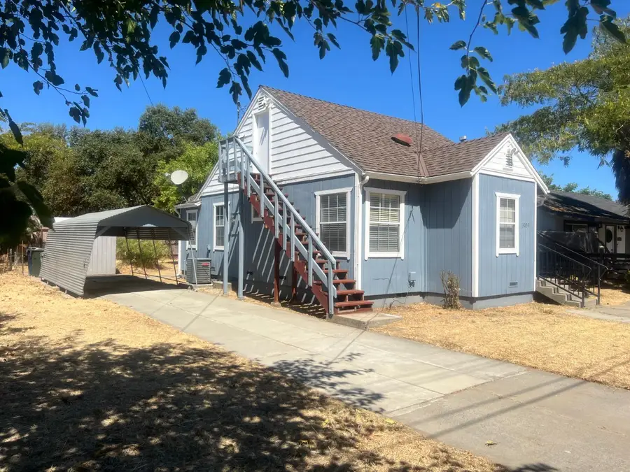 3059 Crandall Avenue, Sacramento, CA 95815 - #2
