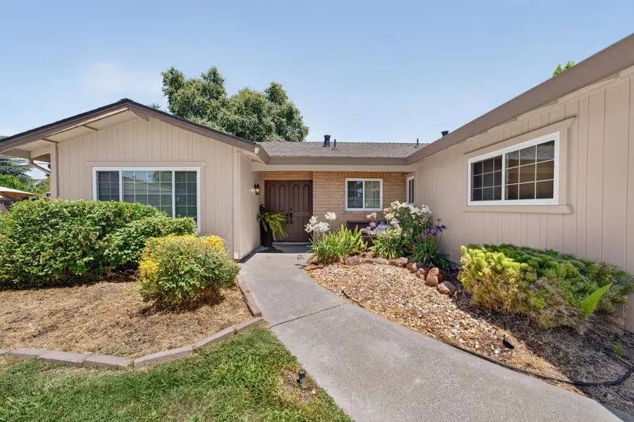 6742 Connemara Circle, Citrus Heights, CA 95621 - #2