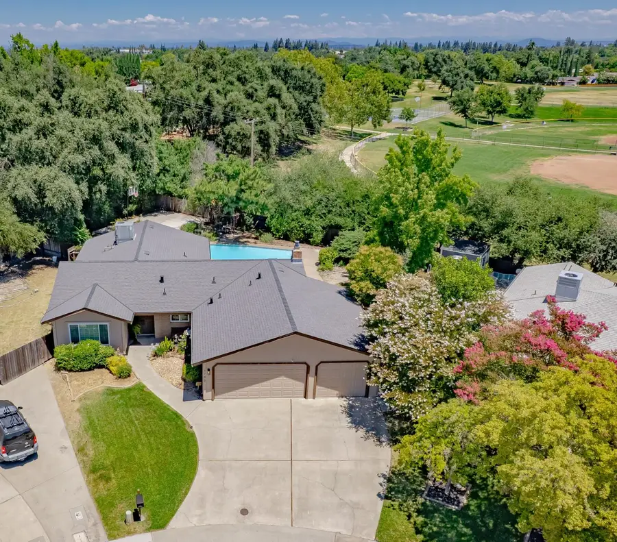 6742 Connemara Circle, Citrus Heights, CA 95621 - #3