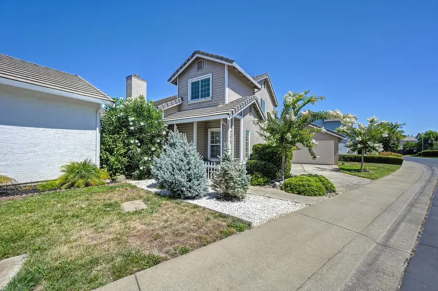 7423 Woodville Lane, Sacramento, CA 95842 - #2