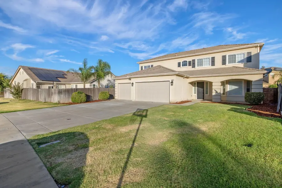 938 Ruby Way, Livingston, CA 95334 - #3