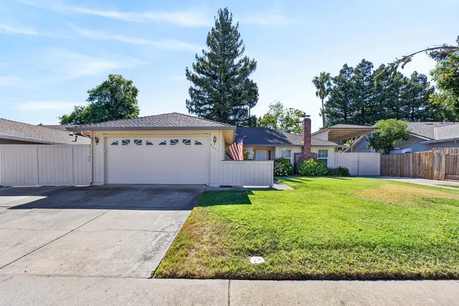 8541 Diamond Oak Way, Elk Grove, CA 95624 - #2