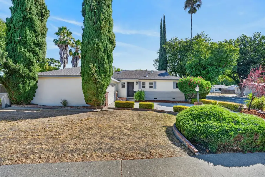 2121 50th Avenue, Sacramento, CA 95822 - #3