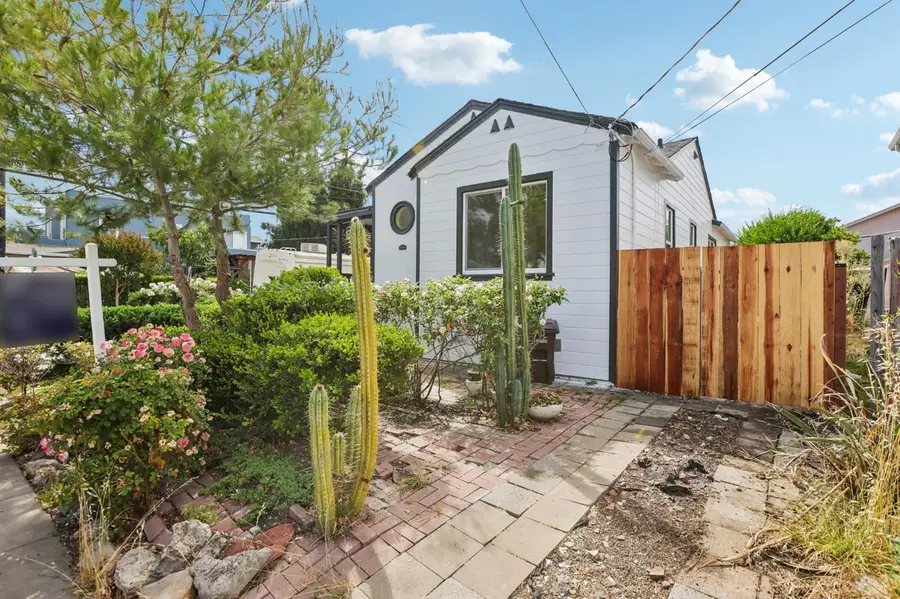 2444 108th Avenue, Oakland, CA 94603 - #2