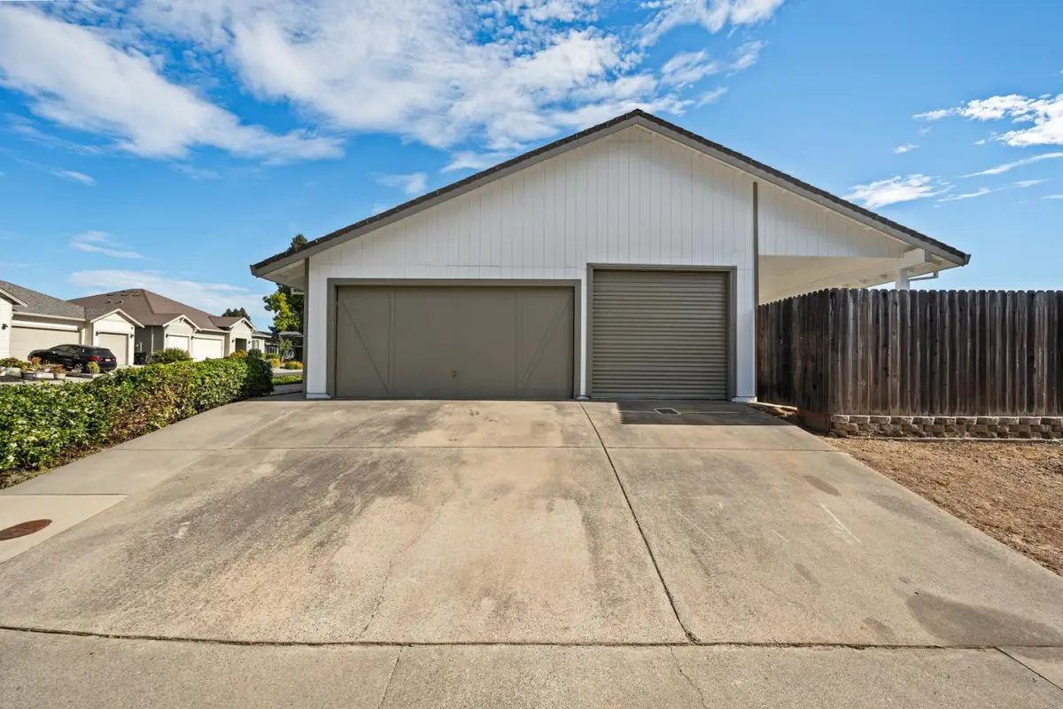 9801 Amenity Circle, Elk Grove, CA 95624 - #1