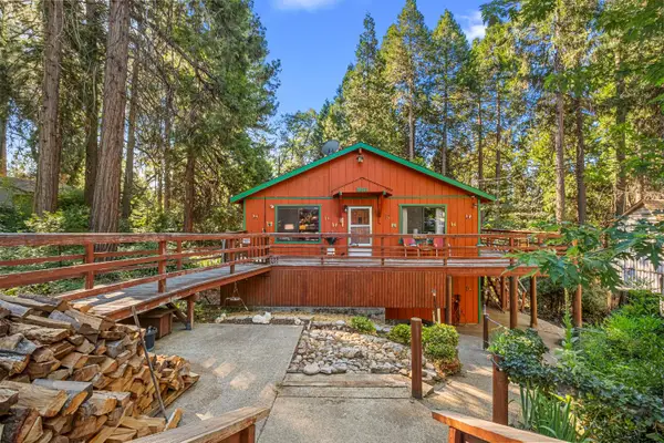 6202 Spruce Avenue, Pollock Pines, CA 95726