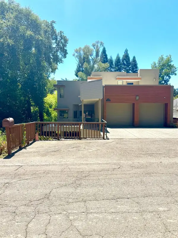 6410 Grant Ave, Carmichael, CA 95608