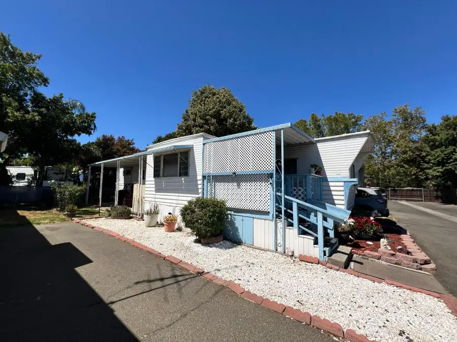 902 Del Paso Blvd #133, Sacramento, CA 95815 - #3