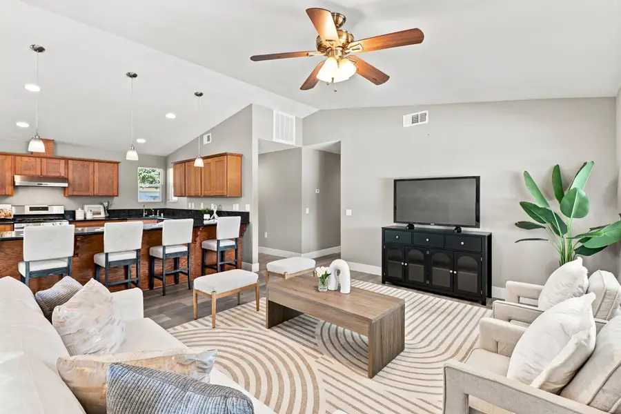 6826 Ewing Way, Sacramento, CA 95828 - #3