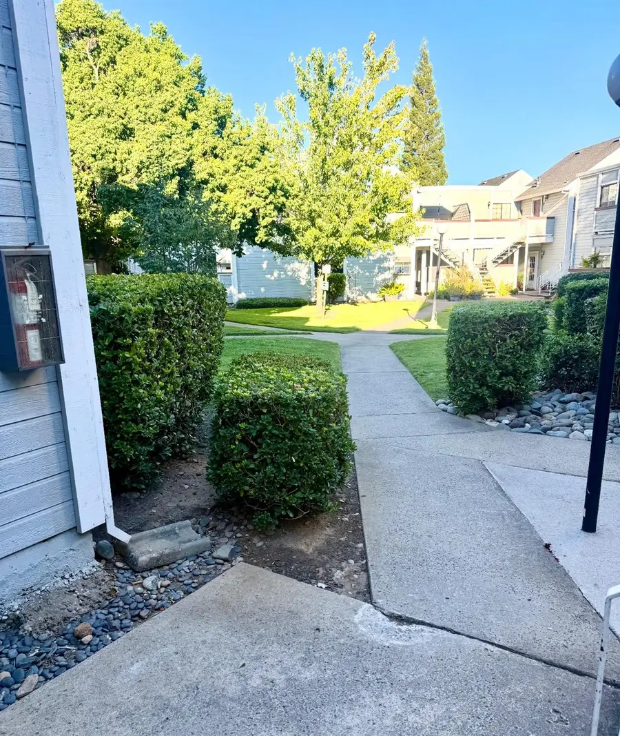 7401 Auburn Oaks Court #k, Citrus Heights, CA 95621 - #3