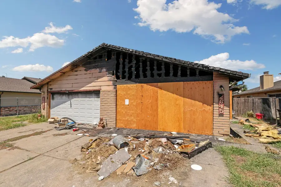 2645 Grand Canal Boulevard, Stockton, CA 95207 - #3