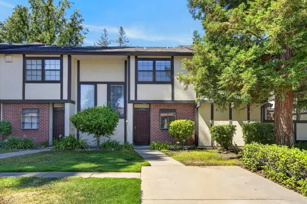208 Wales Drive, Folsom, CA 95630