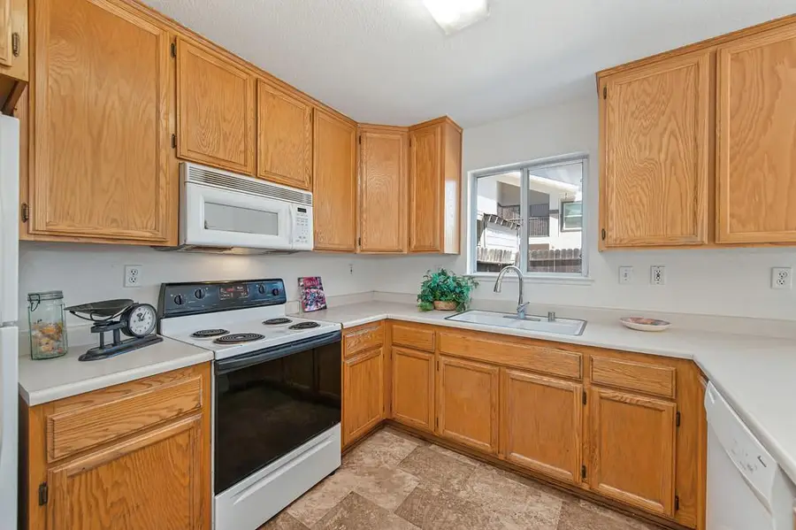 3023 Courtside Drive, Diamond Springs, CA 95619 - #3