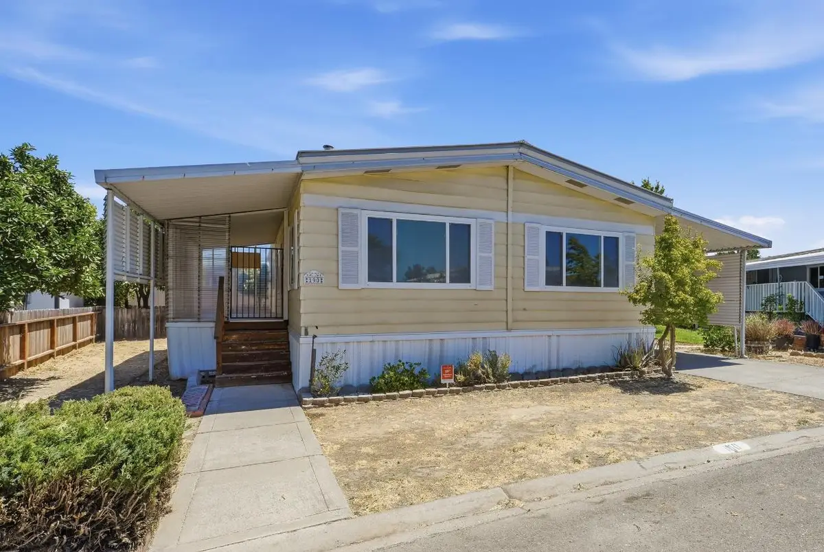 190 Amberglen Drive, Sacramento, CA 95823 - #1
