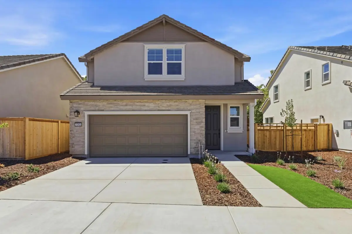 1043 Ginkgo Circle, Davis, CA 95618 - #1