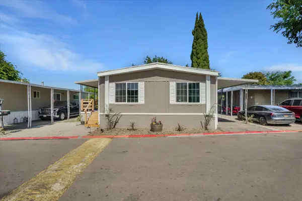 5100 N Highway 99 #177, Stockton, CA 95212
