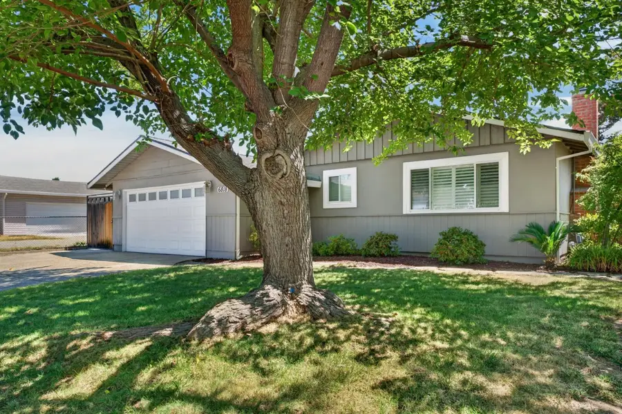 6818 Van Maren Lane, Citrus Heights, CA 95621 - #2