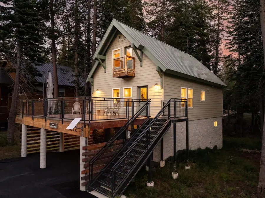 5222 Alpine Way, Soda Springs, CA 95728 - #2