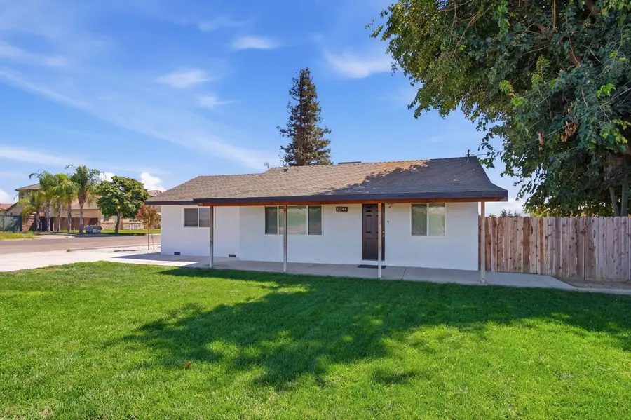 6244 Robin Avenue, Livingston, CA 95334 - #2