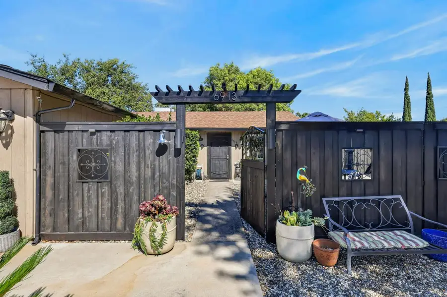 6913 Speckle Way, Sacramento, CA 95842 - #3