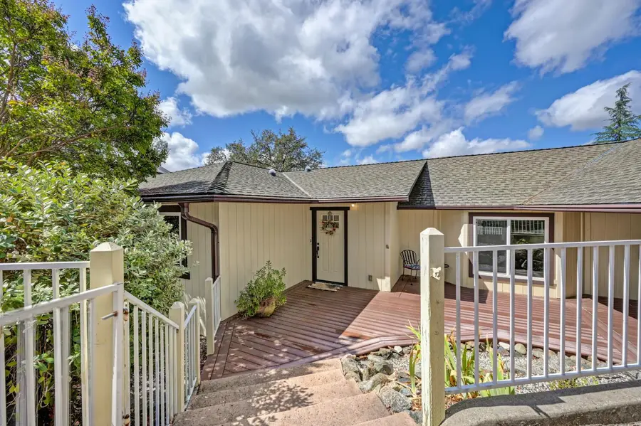 13894 Hemlock Drive, Penn Valley, CA 95946 - #2