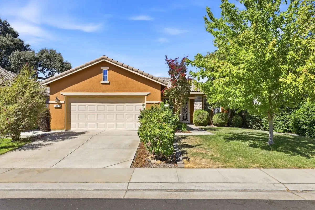5309 Fox Trotter Way, Elk Grove, CA 95757 - #1