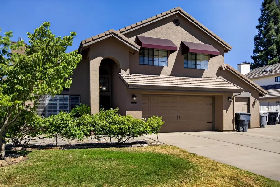 822 River Avenue, Oakdale, CA 95361 - #2