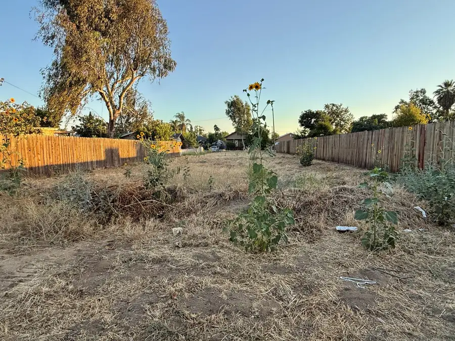 1730 C Street, Fresno, CA 93706 - #3
