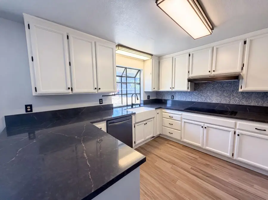23944 Oakmont Way, Auburn, CA 95602 - #2