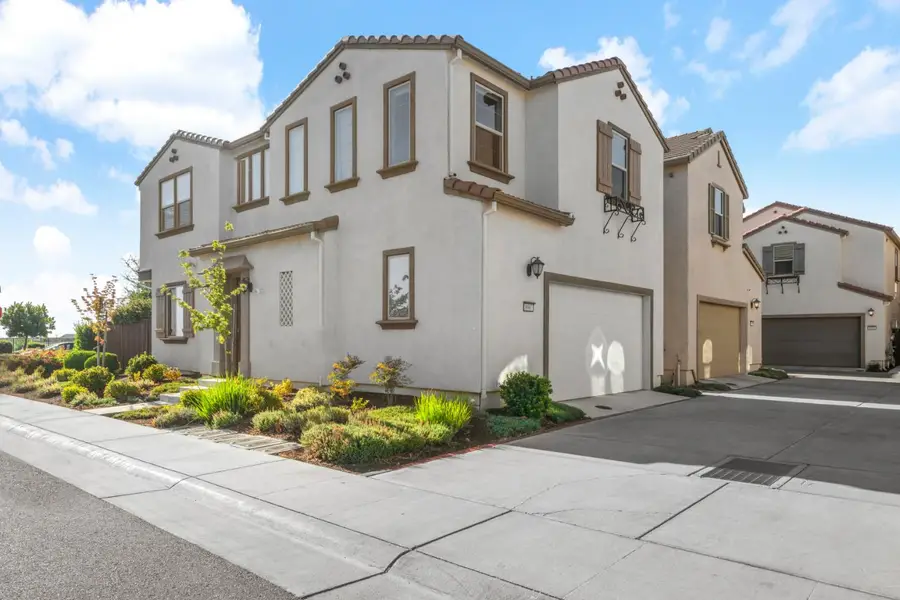 8987 Upbeat Way, Elk Grove, CA 95757 - #2